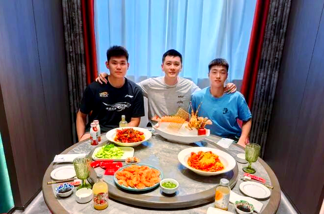 拿到, 可能都干不, 实这两个上 拿到, 可能都干不, 实这两个上